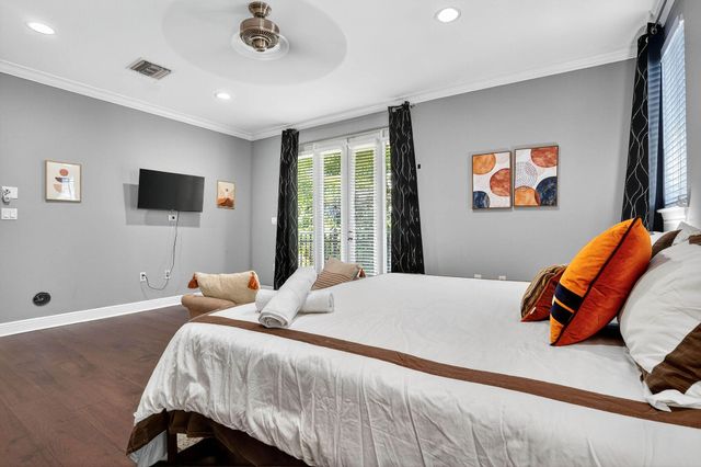1705 NE 11th Street, Fort Lauderdale, FL 33304