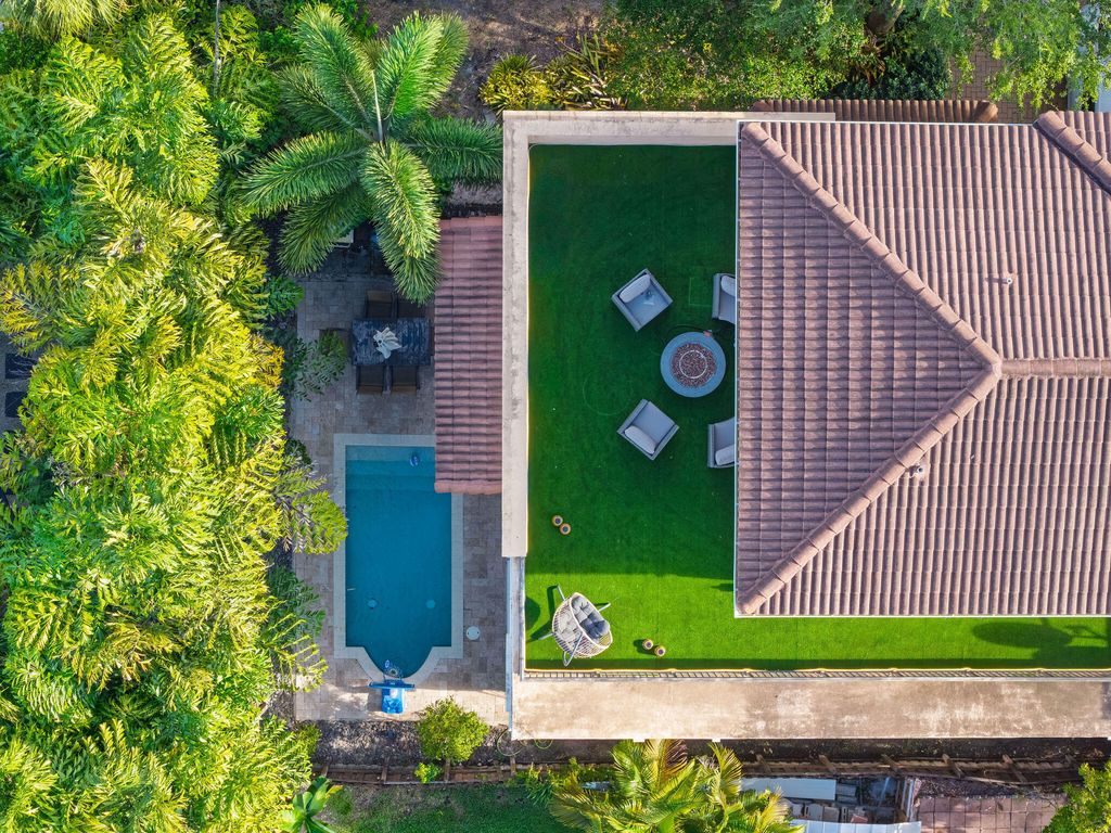 1705 NE 11th Street, Fort Lauderdale, FL 33304