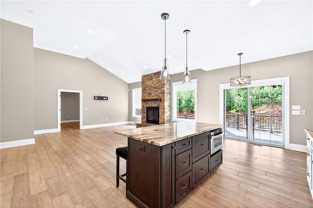 219 Lucca Ln, Upper St Clair, PA 15241