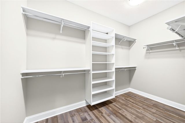 219 Lucca Ln, Upper St Clair, PA 15241