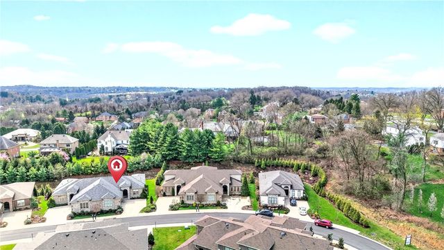 219 Lucca Ln, Upper St Clair, PA 15241