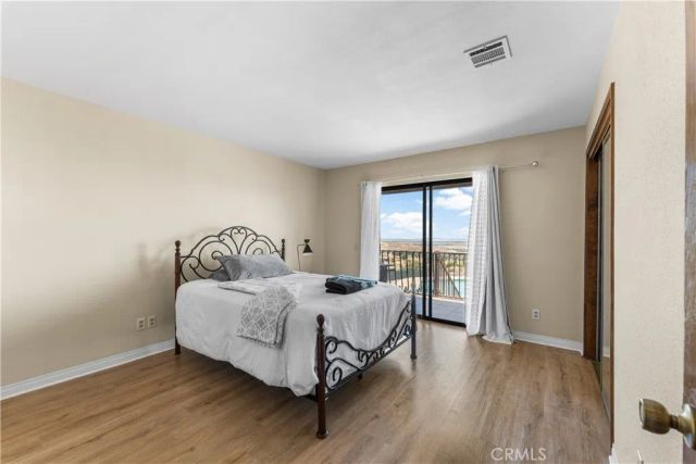 1055 lakeview Drive, Palmdale, CA 93551