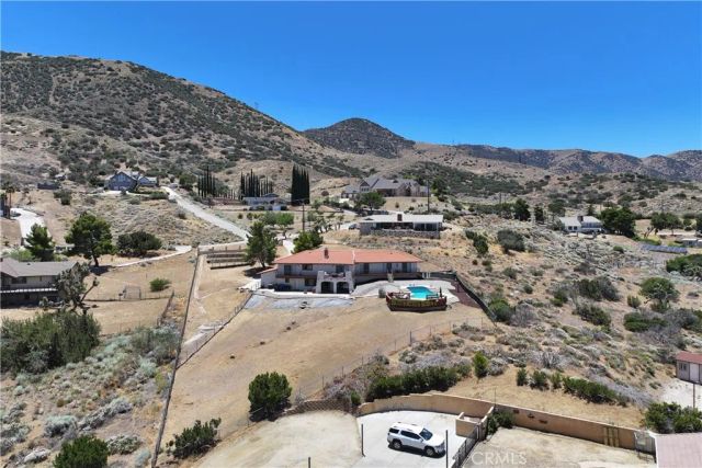 1055 lakeview Drive, Palmdale, CA 93551
