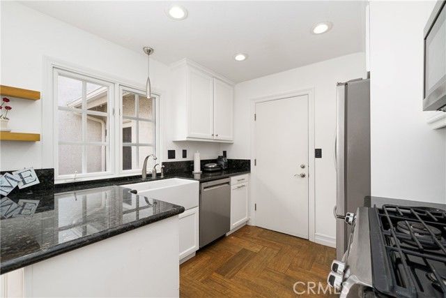 20 Wintermist, Irvine, CA 92614