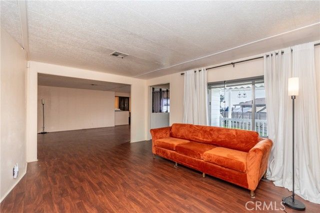 2601 E Victoria 357, Rancho Dominguez, CA 90220