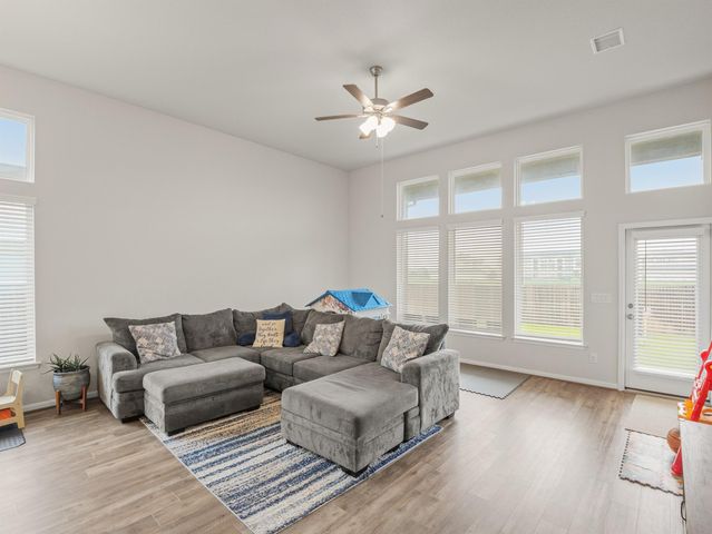 5705 Bellissima WAY, Round Rock, TX 78665