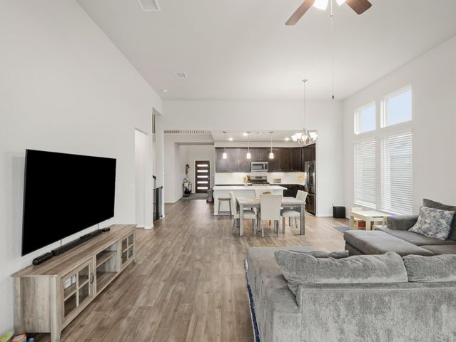 5705 Bellissima WAY, Round Rock, TX 78665