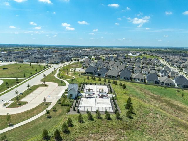 2240 Lazy Dog Lane, Northlake, TX 76247