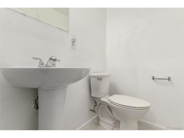 3519 S Cathay St, Aurora, CO 80013