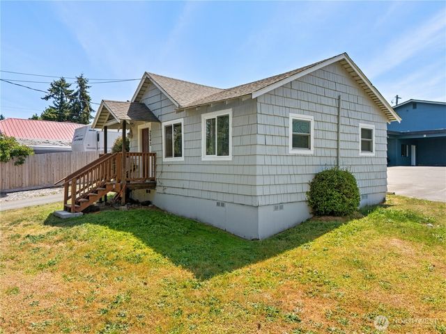 2938 E Walnut Street, Port Angeles, WA 98362