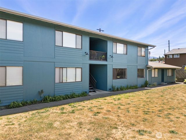 2938 E Walnut Street, Port Angeles, WA 98362