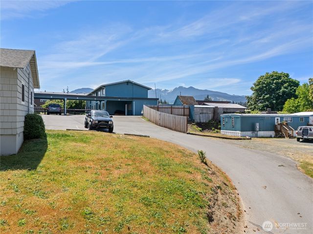 2938 E Walnut Street, Port Angeles, WA 98362