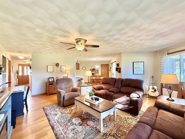 3914 E Milwaukee Street, Janesville, WI 53546