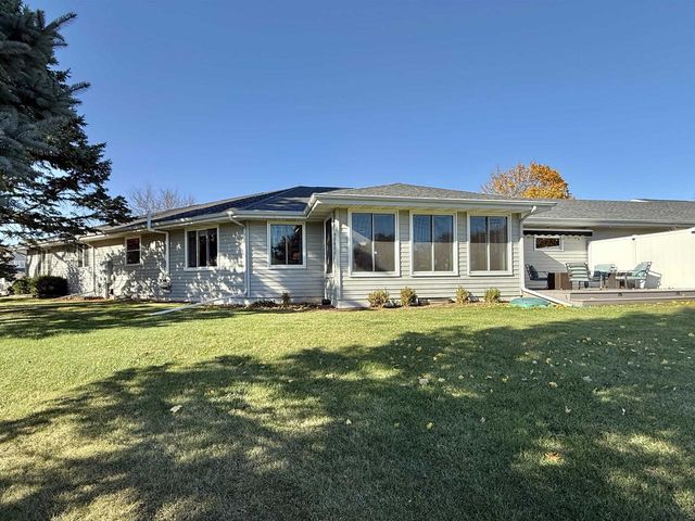 3914 E Milwaukee Street, Janesville, WI 53546