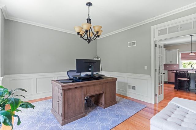 5 Clinton Dr, Rehoboth, MA 02769