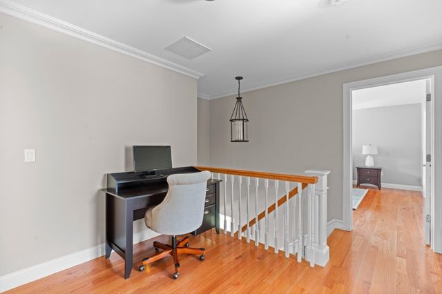 5 Clinton Dr, Rehoboth, MA 02769
