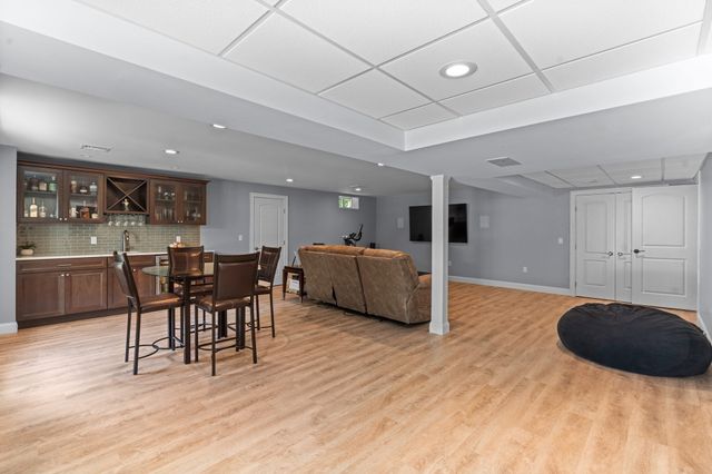 5 Clinton Dr, Rehoboth, MA 02769