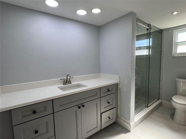 8825 BAY POINTE DRIVE 101, Tampa, FL 33615