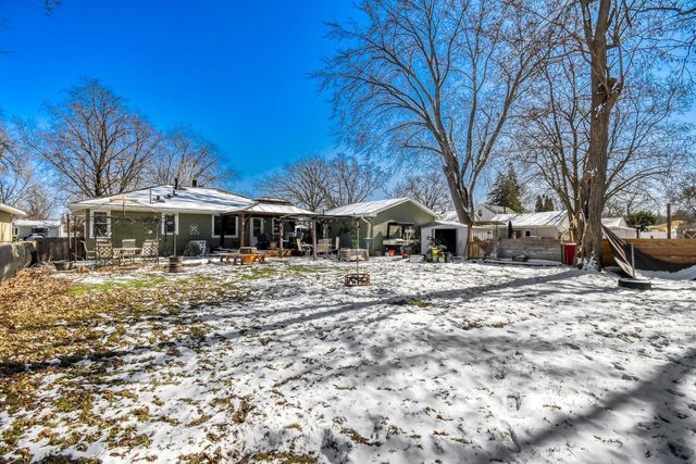 5319 Kentucky Avenue N, Crystal, MN 55428