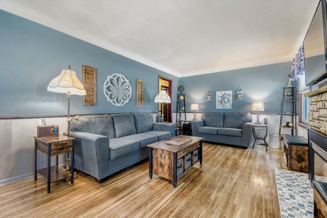 5319 Kentucky Avenue N, Crystal, MN 55428