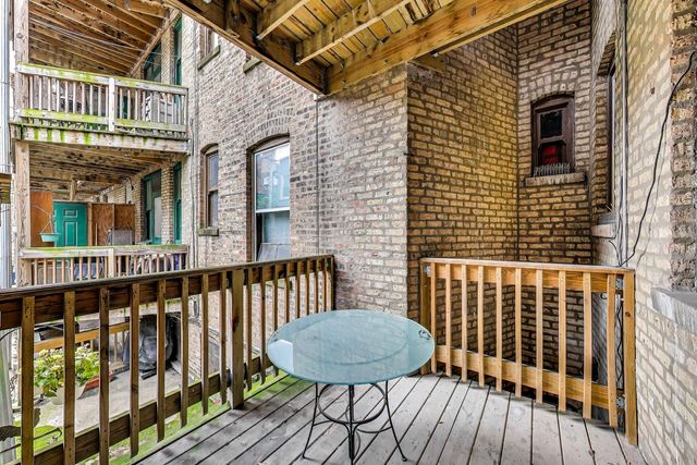 1254 W Thorndale Avenue 1W, Chicago, IL 60660