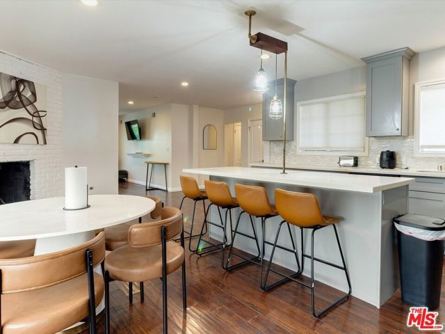 23109 MARIANO Street, Woodland Hills (los Angeles), CA 91367