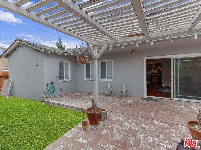 23109 MARIANO Street, Woodland Hills (los Angeles), CA 91367