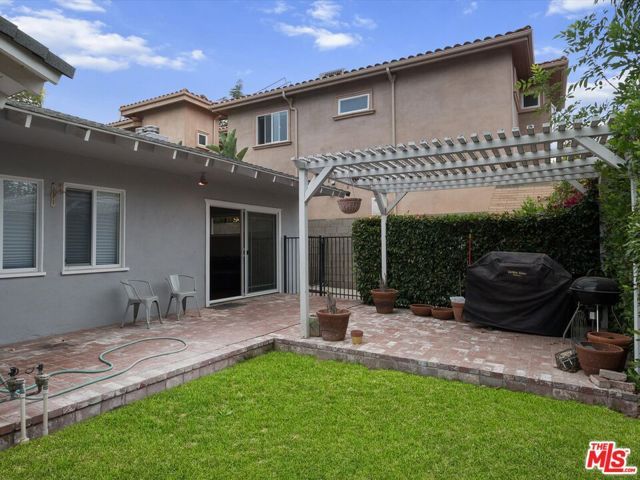 23109 MARIANO Street, Woodland Hills (los Angeles), CA 91367