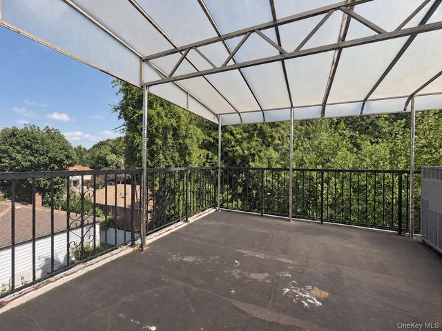 64-11 232nd Street, Oakland Gardens, NY 11364