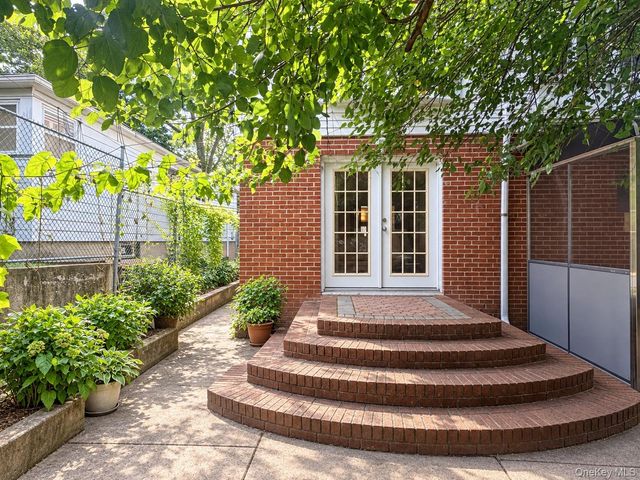 64-11 232nd Street, Oakland Gardens, NY 11364
