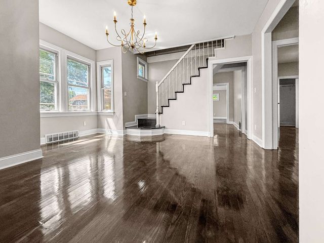 2914 Ridge Road, Lansing, IL 60438