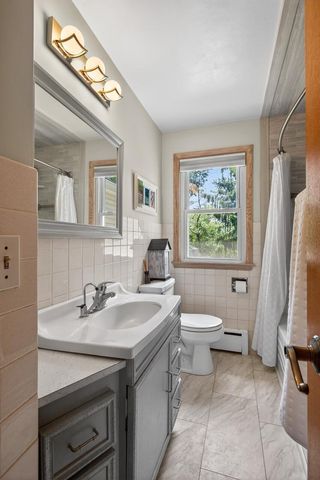 11311 Lorry Lane W, Minnetonka, MN 55305