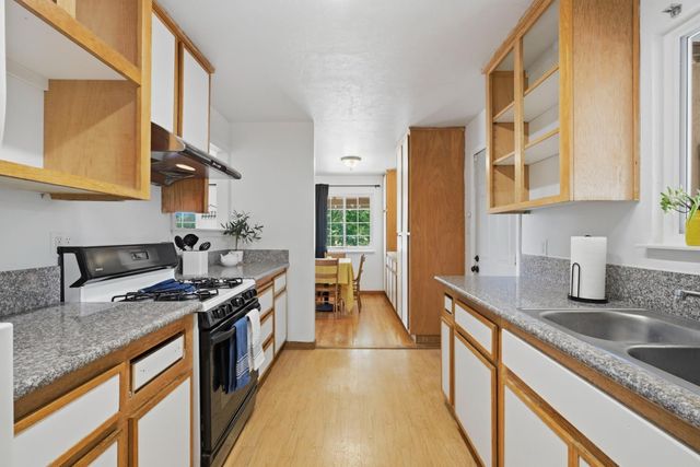 8500 Wade Ct, Orangevale, CA 95662