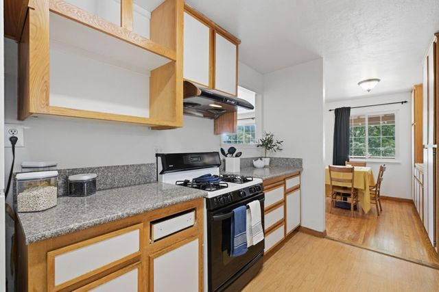 8500 Wade Ct, Orangevale, CA 95662