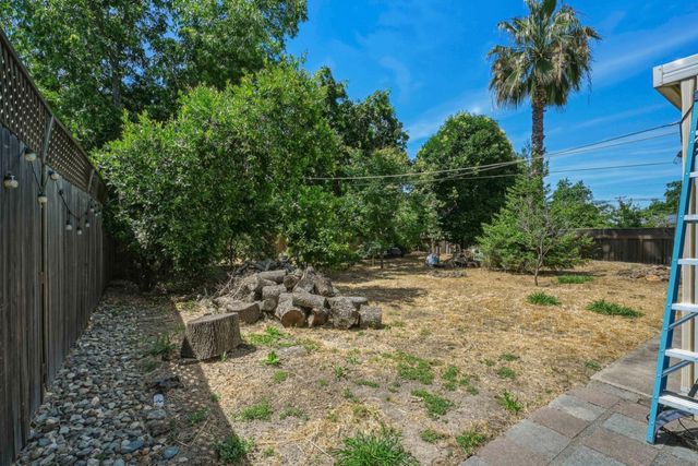 8500 Wade Ct, Orangevale, CA 95662