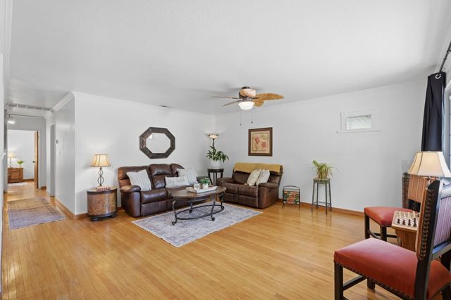 8500 Wade Ct, Orangevale, CA 95662