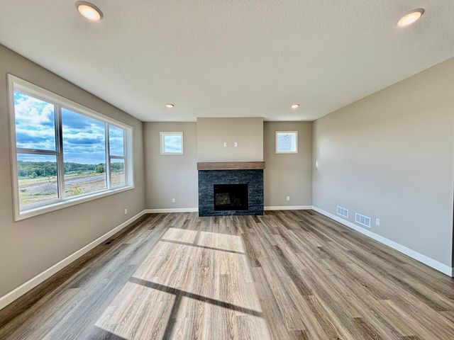 941 Kepler Avenue NE, Hanover, MN 55341