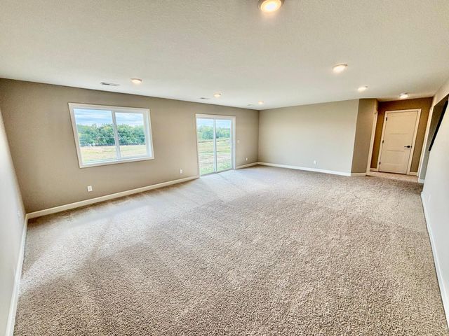 941 Kepler Avenue NE, Hanover, MN 55341