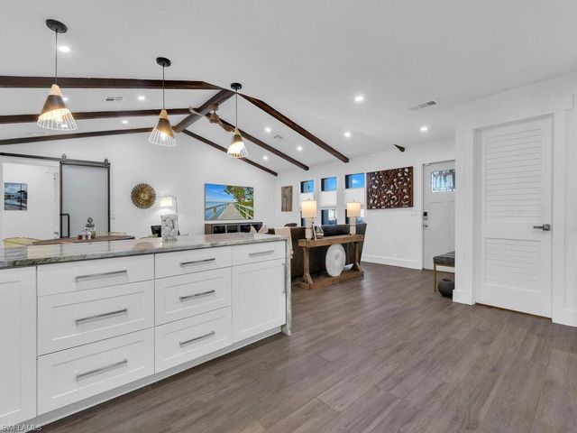 1522 SW 49th ST, Cape Coral, FL 33914