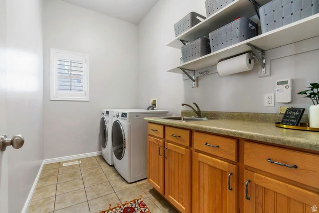 3058 W CRYSTAL PALACE, South Jordan, UT 84095