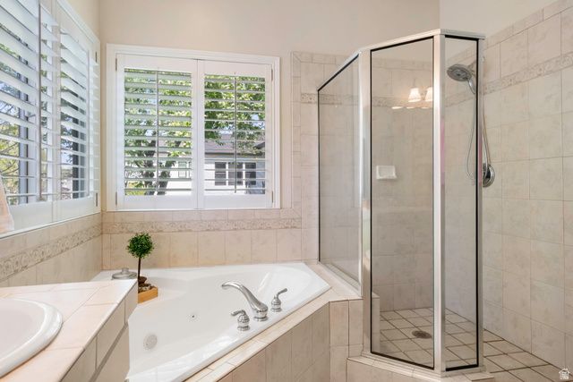 3058 W CRYSTAL PALACE, South Jordan, UT 84095
