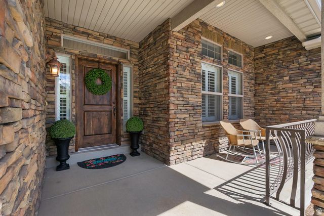 3058 W CRYSTAL PALACE, South Jordan, UT 84095
