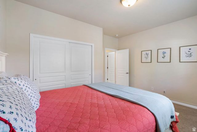 3058 W CRYSTAL PALACE, South Jordan, UT 84095