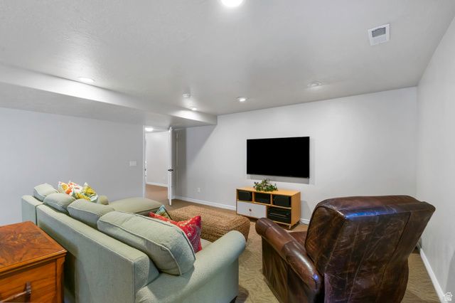 3058 W CRYSTAL PALACE, South Jordan, UT 84095
