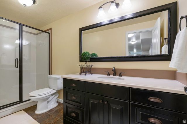 3058 W CRYSTAL PALACE, South Jordan, UT 84095