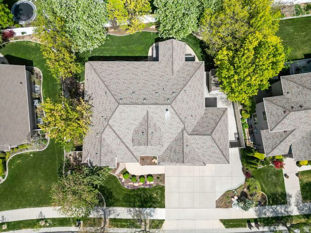3058 W CRYSTAL PALACE, South Jordan, UT 84095