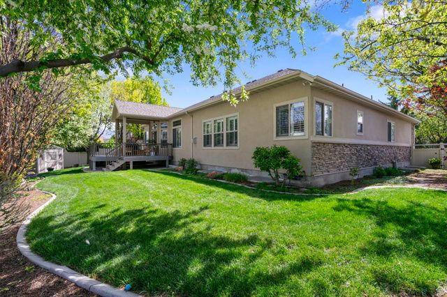 3058 W CRYSTAL PALACE, South Jordan, UT 84095