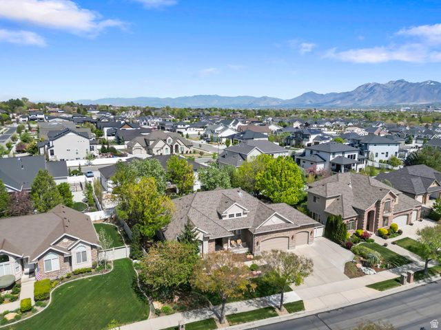 3058 W CRYSTAL PALACE, South Jordan, UT 84095