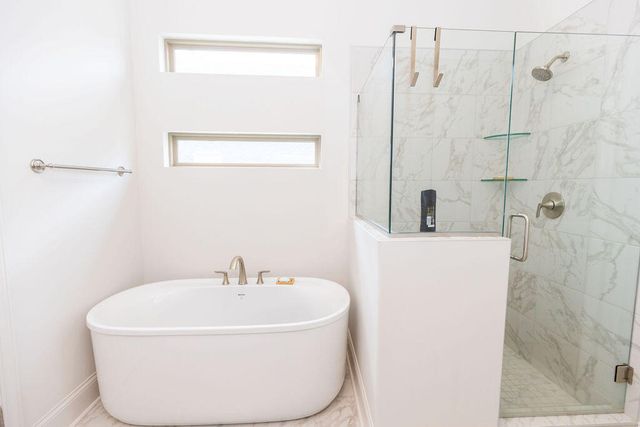 904 Shelburne Way, Nicholasville, KY 40356