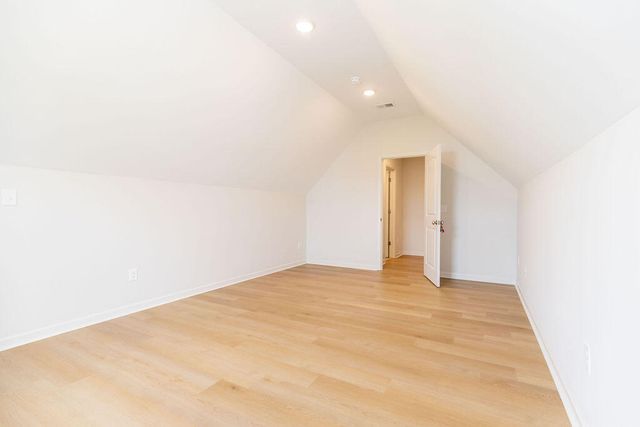 904 Shelburne Way, Nicholasville, KY 40356